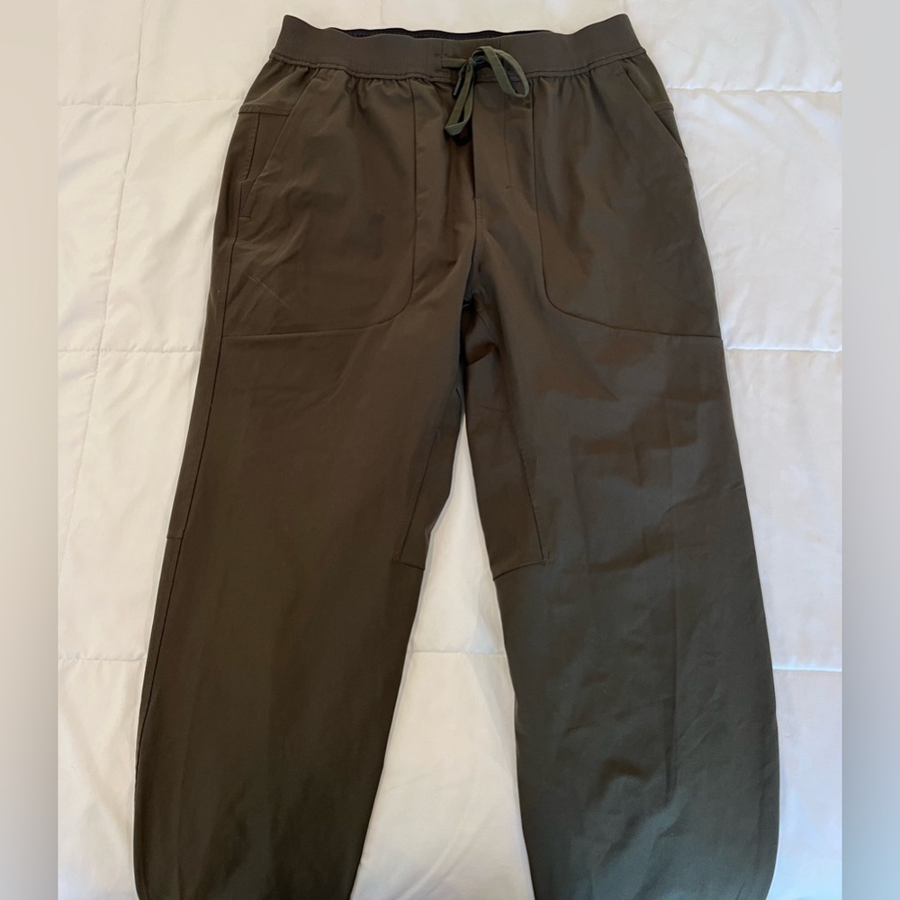 Lululemon joggers